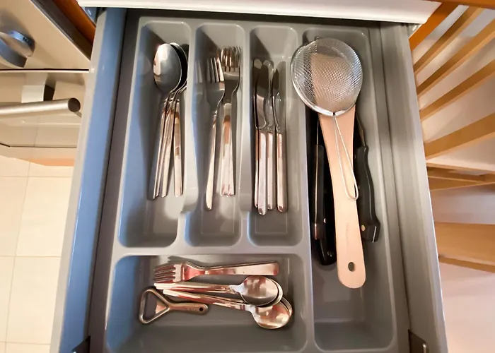 Private 500m From Gondola 公寓