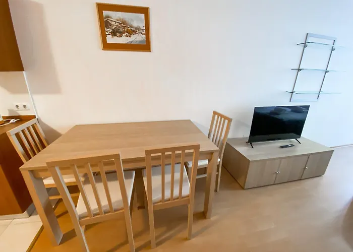 Private 500m From Gondola アパート